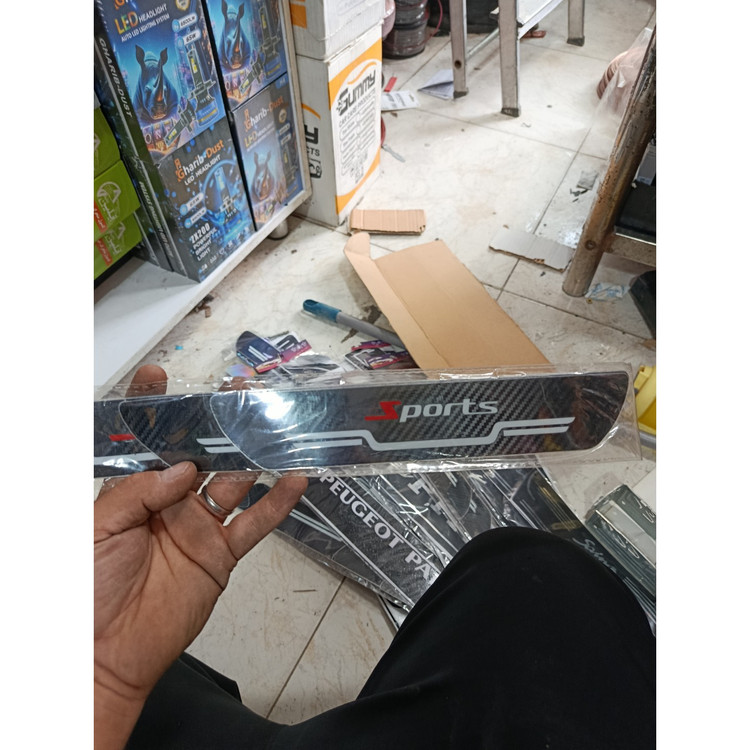 پارکابی طرح کربن مناسب تمام خودرو ها
