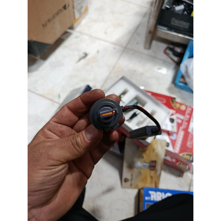 هدلایت توبیز m8پرو مکس