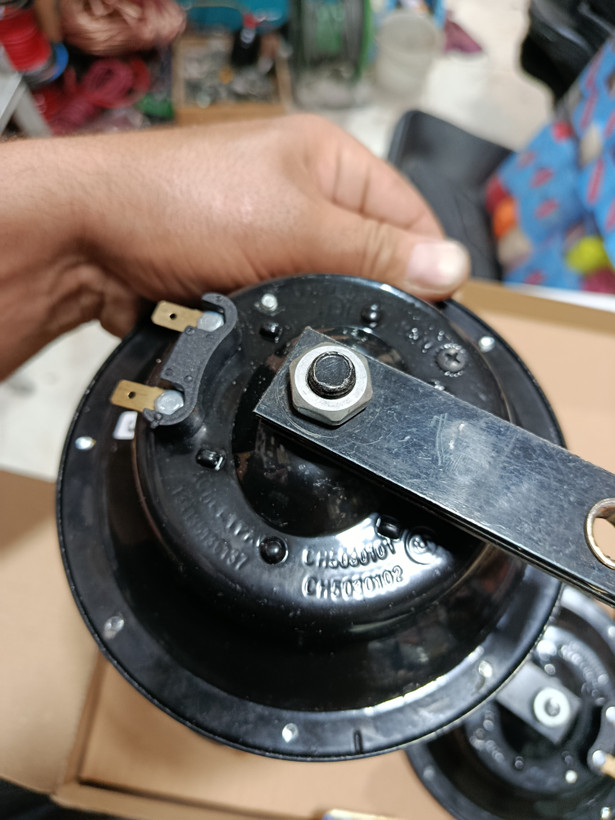 بوق 1011مشکی جنس درجه یک جفتی