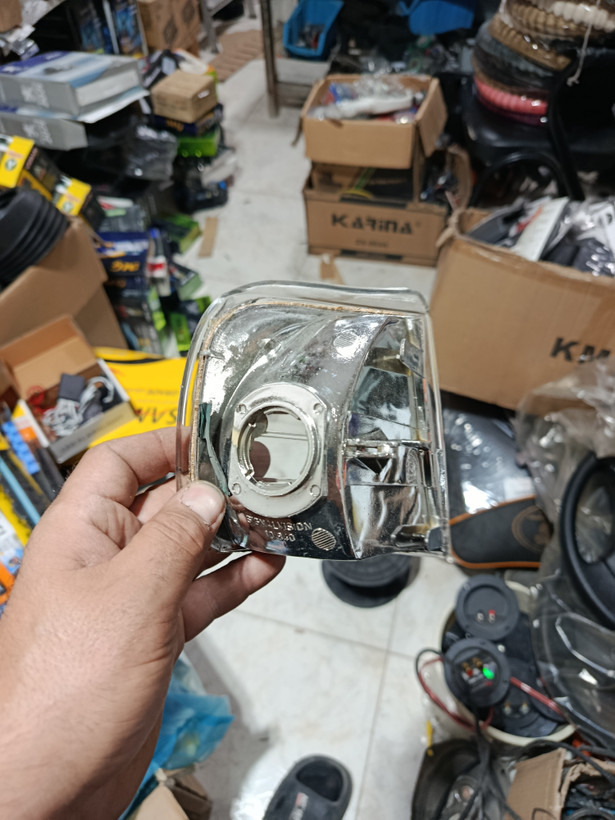 راهنما سفید شفاف پژو 405 جفتی دو عددی