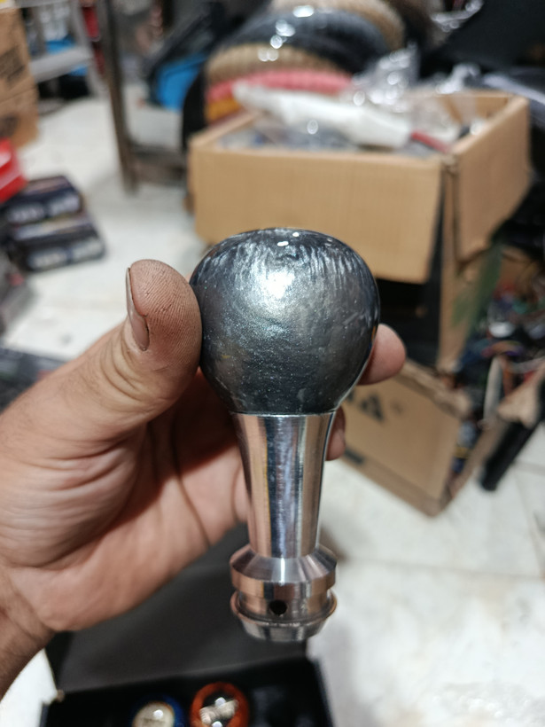 سردنده بیلیاردی بلند با پیچ آلن جهت محکم کردن دنده