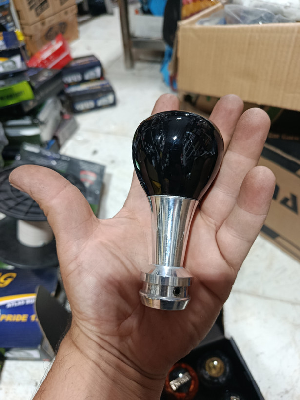 سردنده بیلیاردی بلند با پیچ آلن جهت محکم کردن دنده