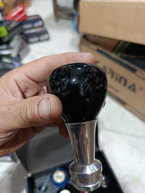 سردنده بیلیاردی بلند با پیچ آلن جهت محکم کردن دنده