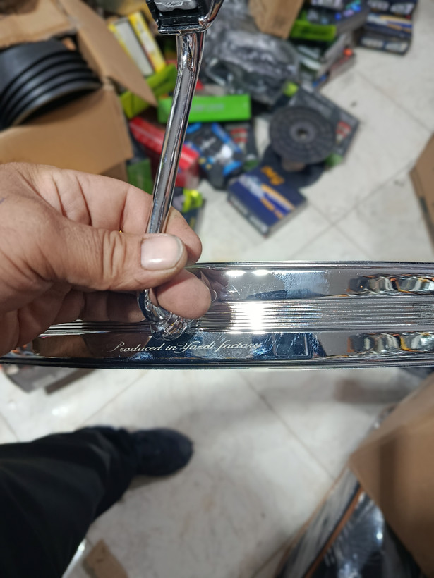 آینه یزدی طرح کلاسیک با پایه بلند استیل کامل قابل تنظیم وتاشو