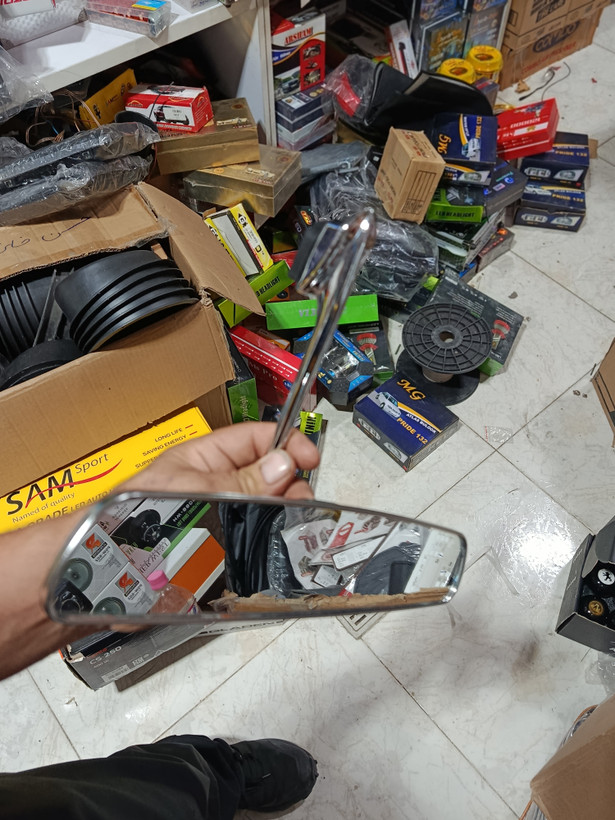 آینه یزدی طرح کلاسیک با پایه بلند استیل کامل قابل تنظیم وتاشو