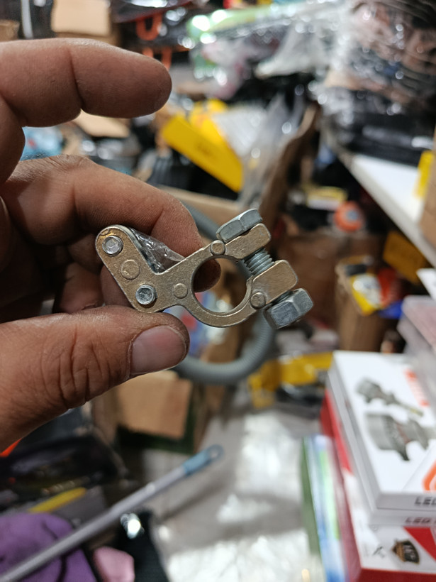 سر باتری معمولی جفتی برنجی