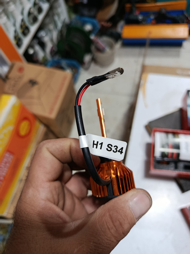 هدایت لنزو پایه اچ وان رنگ پرتقالی h1