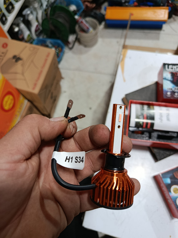 هدایت لنزو پایه اچ وان رنگ پرتقالی h1