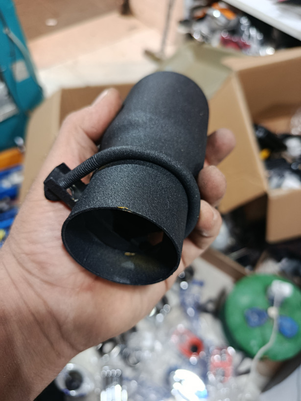 اگزوز طرح کربن مشکی گرد طرح 103