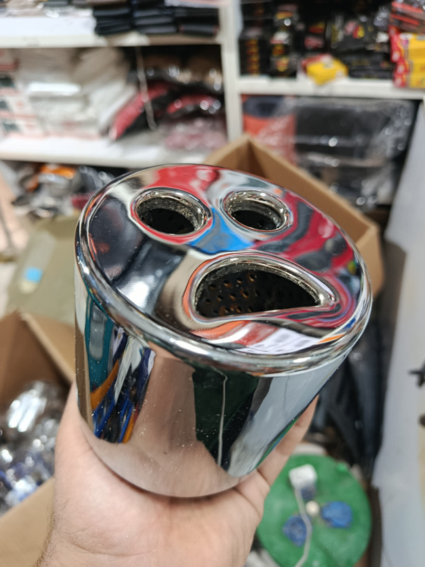 سر اگزوز گرد طرح آدم دو چشمی